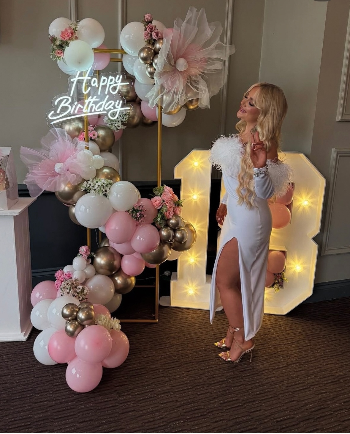 Elle Dress ( Pre Order)